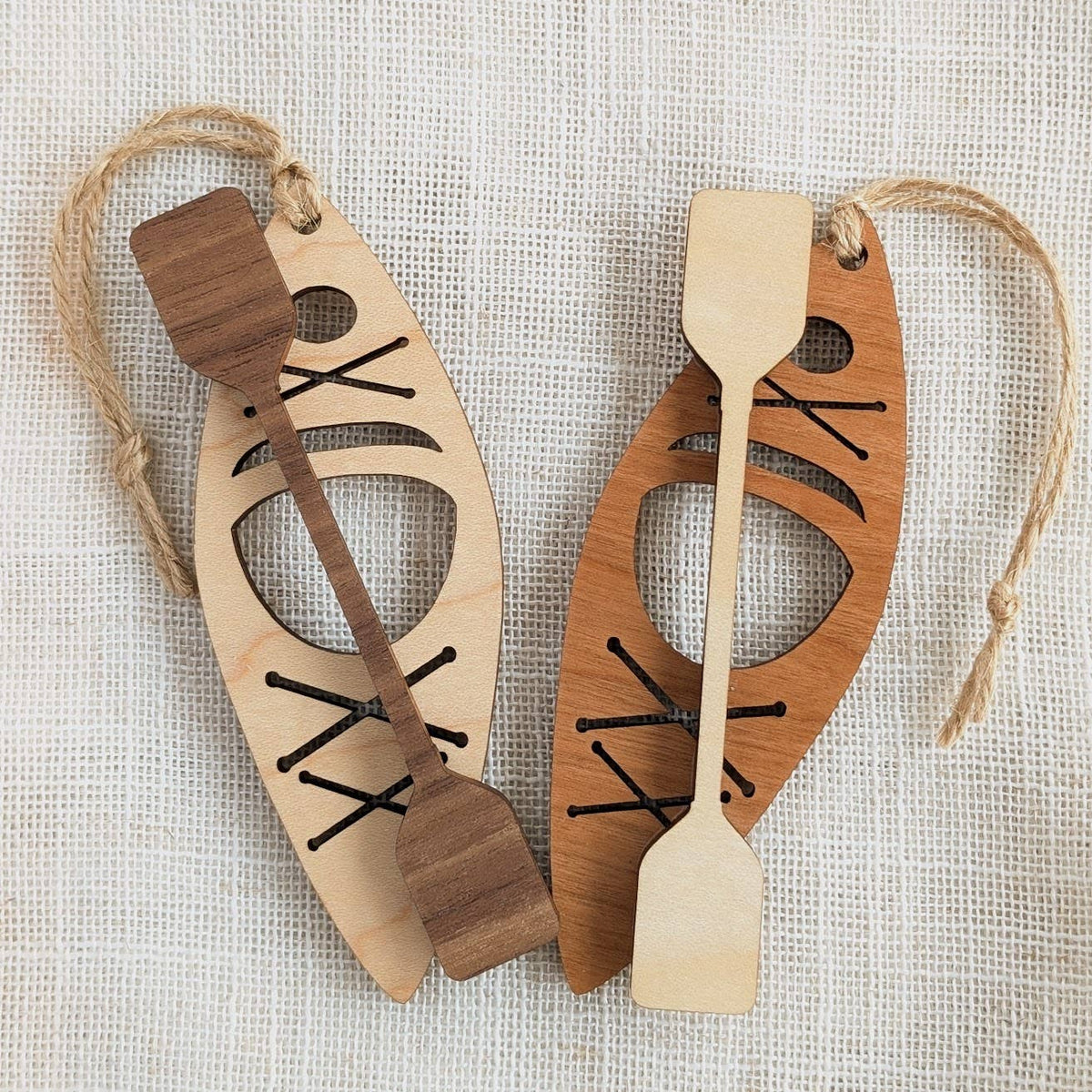 Wood Kayak Ornament – Handcrafted Canada Souvenir Christmas