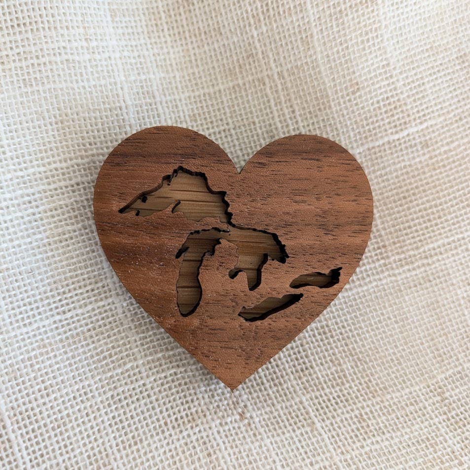 Great Lakes Magnet - Canada Wood Souvenir - Heart Magnet