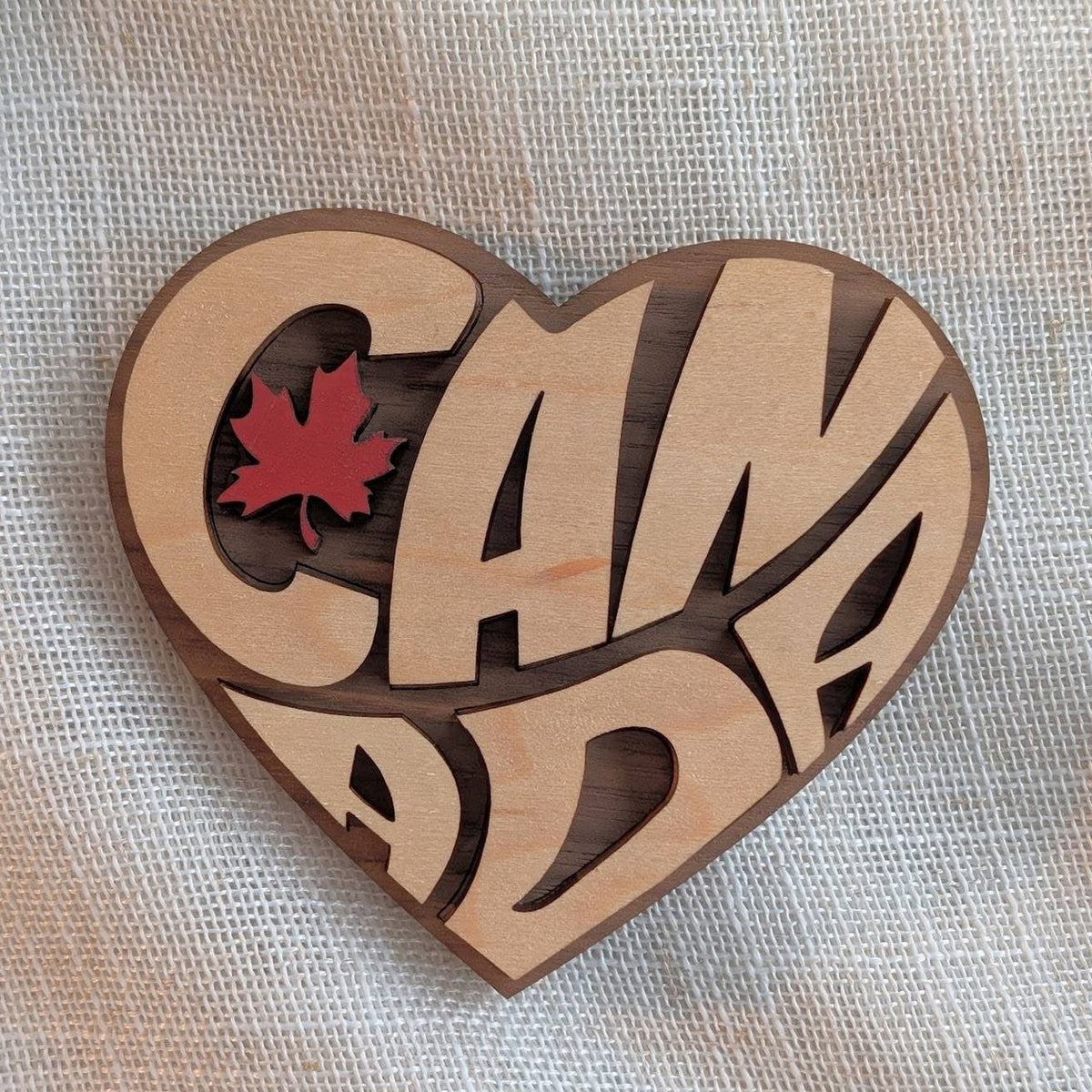 Canada Heart Wood Magnet Souvenir